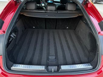 Mercedes-Benz GLC 300 d - 8