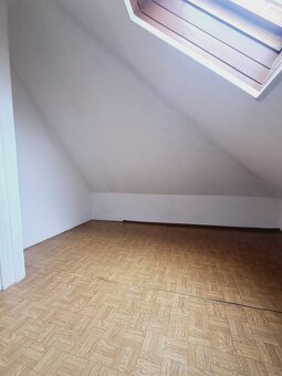 Mieszkanie o pow. 60m2, II piętro, do remontu, ul. Ludowa - 8