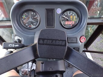Traktor belarus 622 - 8