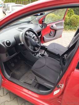 Toyota Aygo - 8