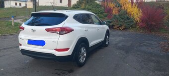 Hyundai Tucson III - 8