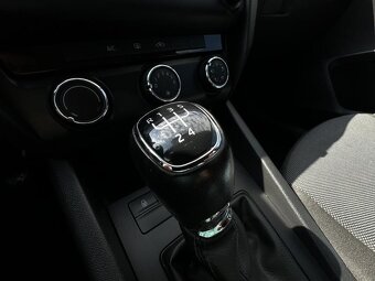 Škoda Octavia 1.6TDI/66kW ČR KLIMA - 8