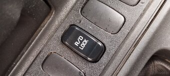Mitsubishi Pajero lll 3.2did 4x4 - 8