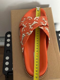 Klapki wsuwane damskie rozmiar 41 - 8