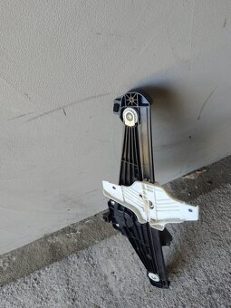 Sprzedam drzwi lewe tyl citroen C5 aircross - 8