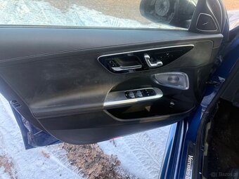 Mercedes C200 w206 Hybrid - 8
