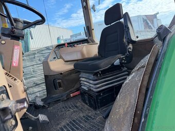 John Deere 8300 , 8400 , 8200 , 8100 , 8210 , 8310  8410 - 8