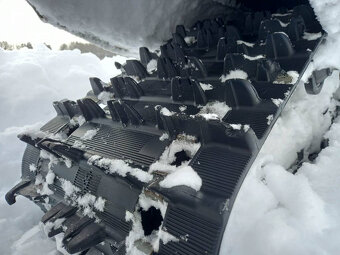 skuter śnieżny Ski-Doo RS 600 - 8