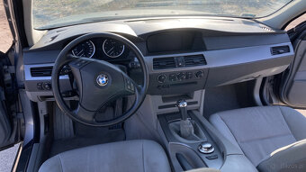 BMW Seria 5 E60 Sedan benzyna 2.2i 170KM 2003 - 8