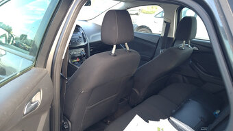 ford focus 1.6 benzyna 2016r kombi - 8