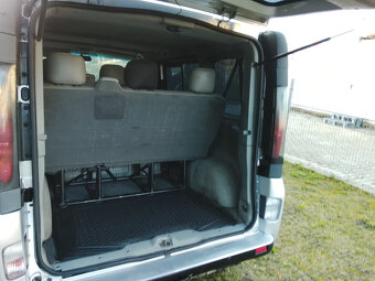 renault trafic 2.5 diesel 7 osobowy klima - 8