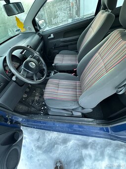Volkswagen Fox - 8