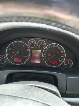 Audi A6 C5 - 8