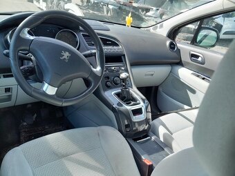 Peugeot 5008 1,6 HDi - 8