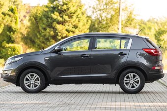 KIA SPORTAGE - 8