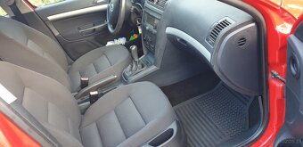 Octavia 1.6 mpi 2005 r 132tyś km - 8