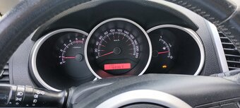 Kia Venga 1.6 diesel - 8