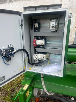 Oferuję na sprzedaż łuparkę Tark-50 - 8