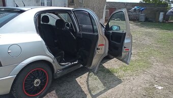 Opel Astra G hachback 5-drzwi 2.0 DI 82 KM - 8
