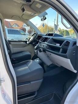 VW T6 2.0 TDI Ambulans / Karetka 4x4 - 8