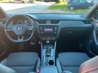Skoda Octavia RS 2.0 - 8