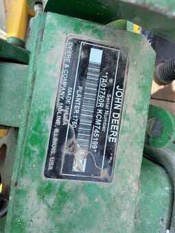 Siewnik do kukurydzy John deere  8rzedowy  cena 39900zl - 8