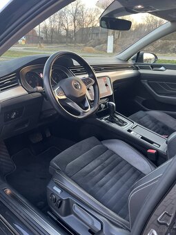 Sprzedam Volkswagen Passat 2.0 TDI SCR DSG7 Elegance Lift Mo - 8