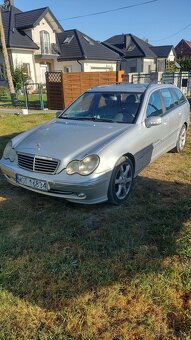 W 203 - 8