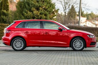 AUDI A3 - 8