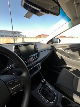 Hyundai i30 1.5 T-GDi CW MHEV 7DCT, Play 2024 - 8