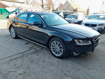 Audi A8 4,2 Quattro Cena Brutto - 8