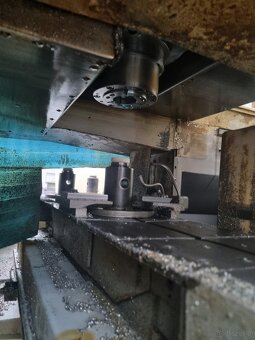 Tokarka pionowa EMAG VSC 250 - 8