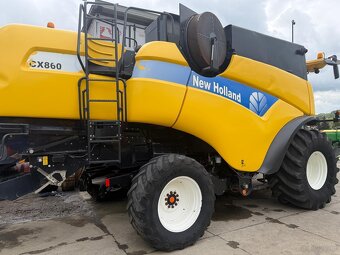 Kombajn zbożowy New Holland CX 860 stół do rzepaku klimatyza - 8