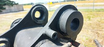 Łyżka koparkowa zębata CAT 345- solidna 110 cm - 8