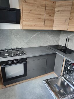 Mieszkanie 4 pokojowe, 54.80m2, balkon, III piętro, balkon, - 8