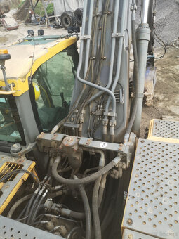 Volvo EC 380 Szczypce do wyburzen Koparka gasienicowa - 8
