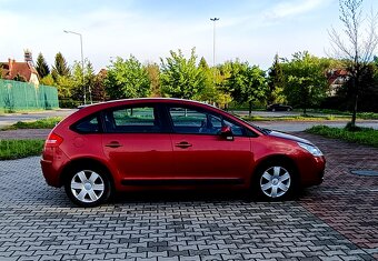 Sprzedam samochód Citroen C-4 - 8