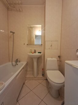 2 pokojowe mieszkanie,  37m2,IV piętro, os. Serbinów - 8