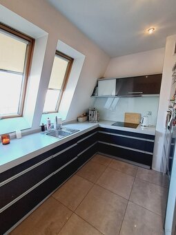 Mieszkanie o pow.95m2, dwa balkony, Braci Niemojowskich - 8