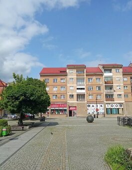 Mieszkanie w ścisłym centrum Legnicy – Rynek 16 - 8