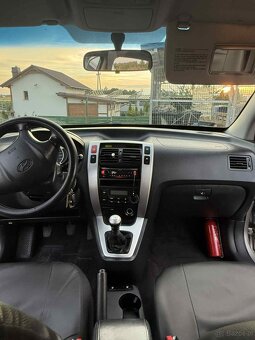 Hyundai Tuson 2.0 CRDI - 8