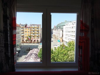 Do wynajęcia mieszkanie w ścisłym centrum Legnicy - Rynek 16 - 8