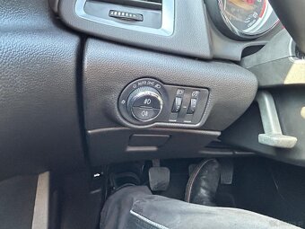 Opel Astra 1.6 CDTi Eco Flex - 8