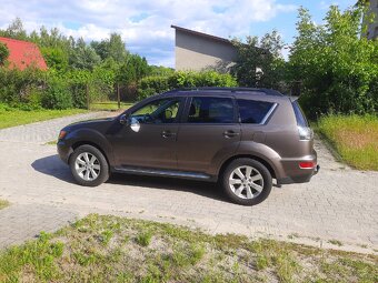 Mitsubishi Outlander z 2011r- 2.0 benzyna- PDC, Nawigacja - 8