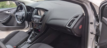 Ford Focus 1,6 TDCi 2015r Hatchback 115KM 116 800km NAVI - 8