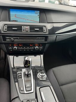 BMW F10 520d - 8