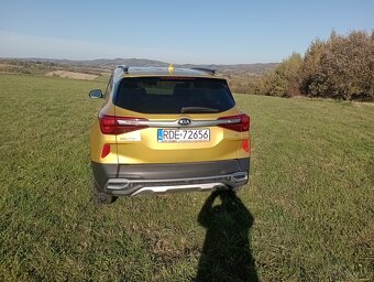 Kia Seltos auto wyposażone w gaz i napęd na cztery koła - 8