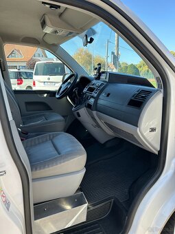 VW T5 2.0 TDI Ambulans / Karetka - DSG - 8