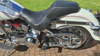 Harley Davidson FatBoy - 8