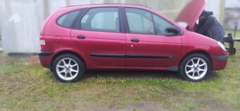 Renuat scenik 1 ,6 benzyna - 8